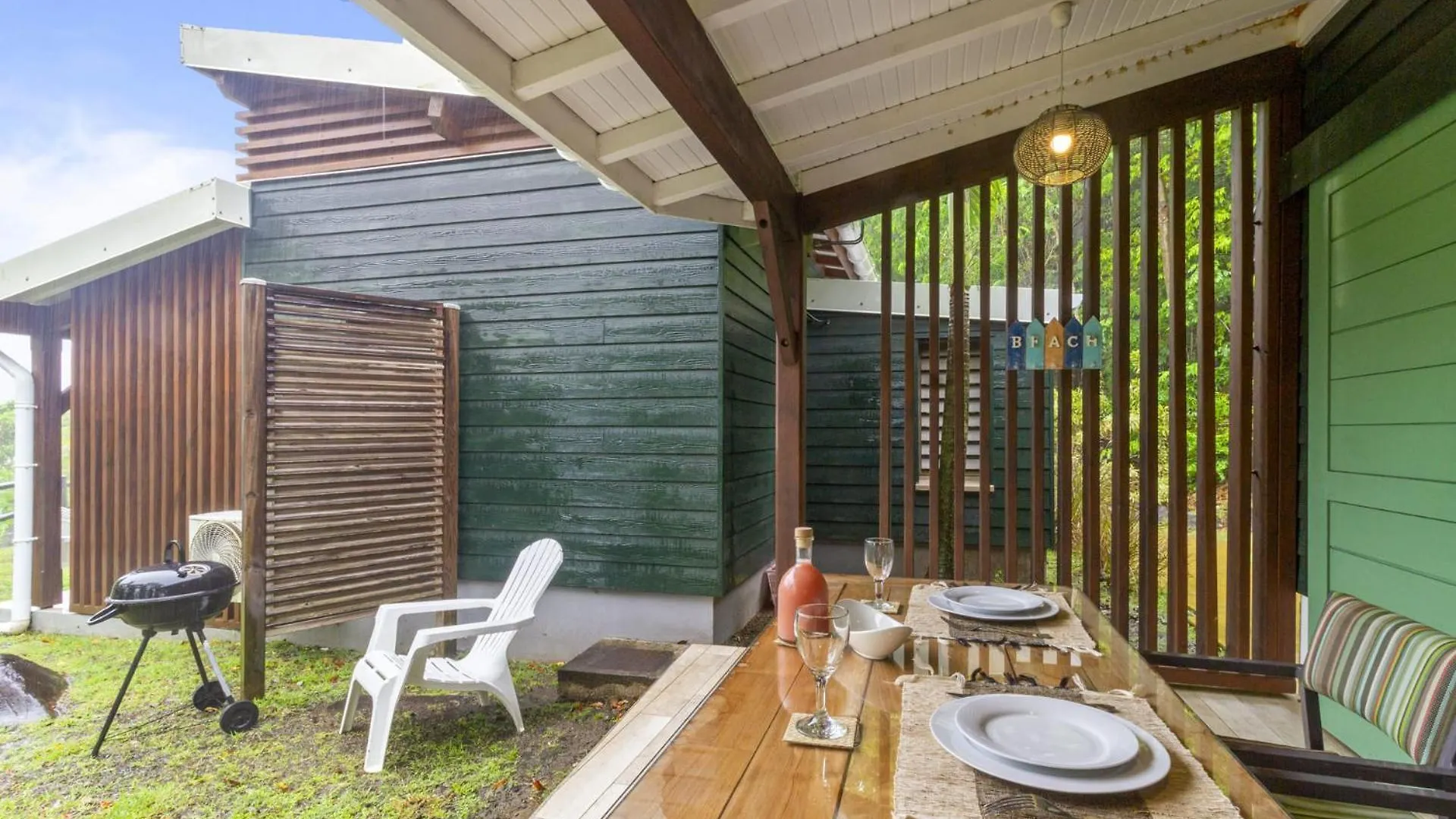 Loup Blanc Villa Bouillante